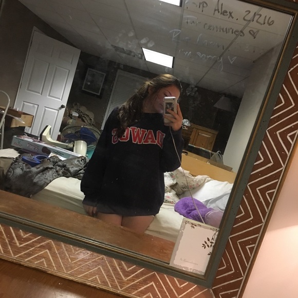 Meet your Posher, Mazurie!! - Picture 3 of 8